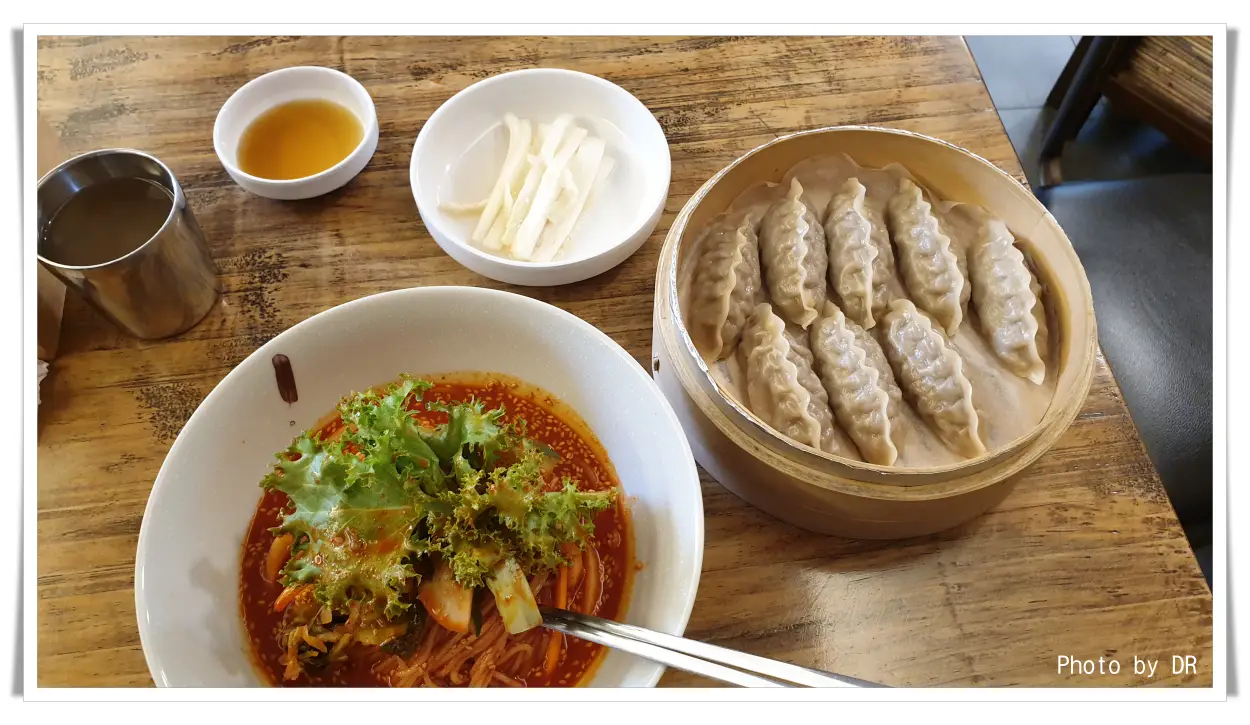인덕원비빔국수 양재직영점-비빔국수와만두